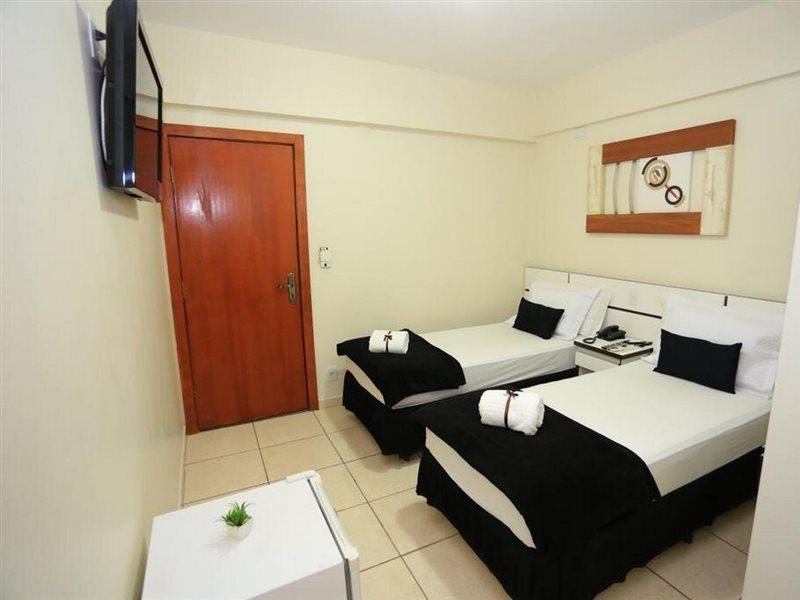 Havana Palace Hotel II อูเบราบา ภายนอก รูปภาพ