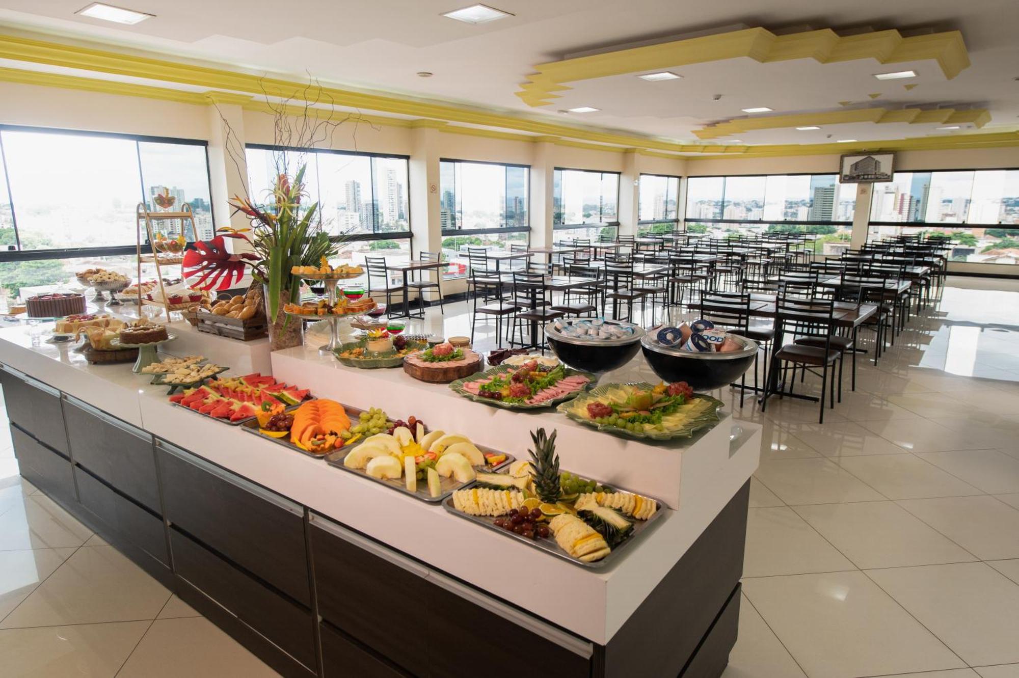Havana Palace Hotel II อูเบราบา ภายนอก รูปภาพ