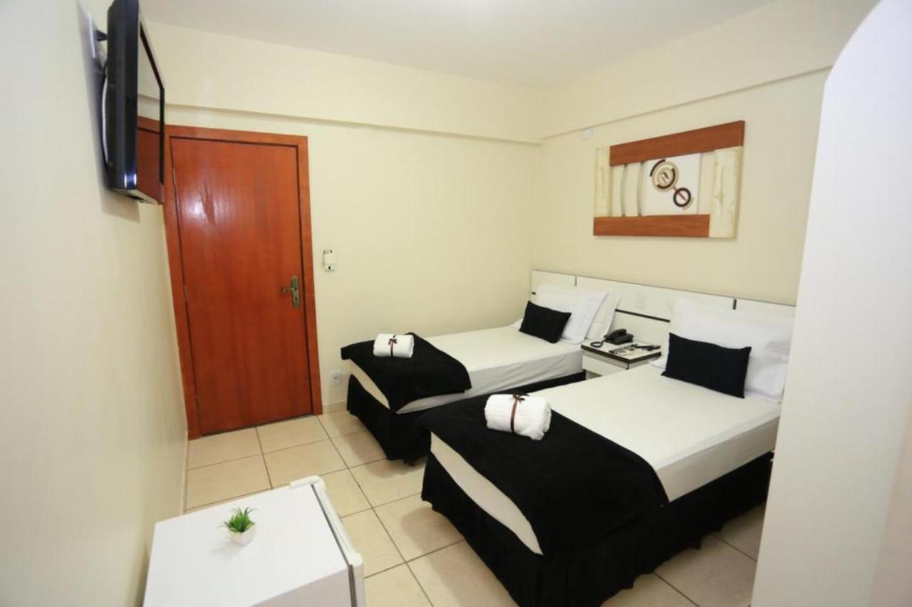 Havana Palace Hotel II อูเบราบา ภายนอก รูปภาพ