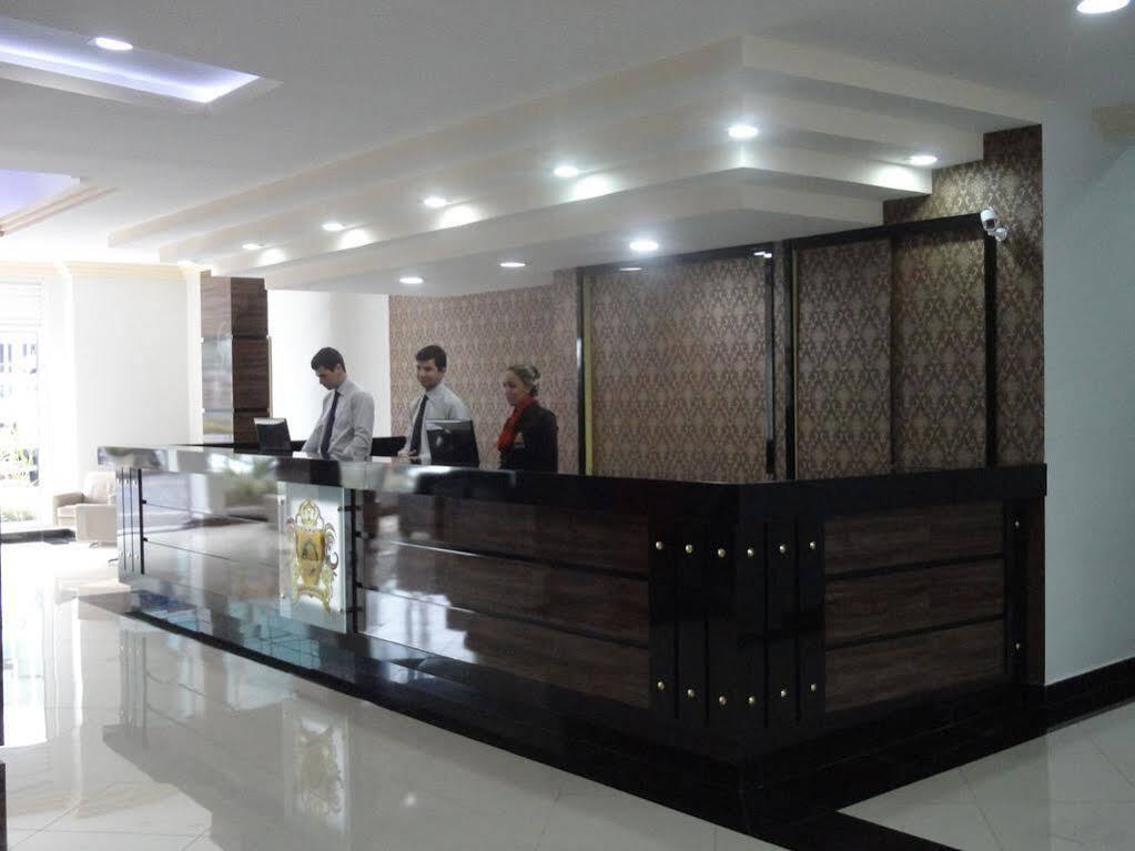 Havana Palace Hotel II อูเบราบา ภายนอก รูปภาพ