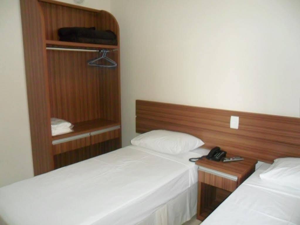 Havana Palace Hotel II อูเบราบา ภายนอก รูปภาพ